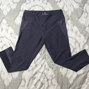 90 Degree by Reflex Leggings Ankle Length| Size: L